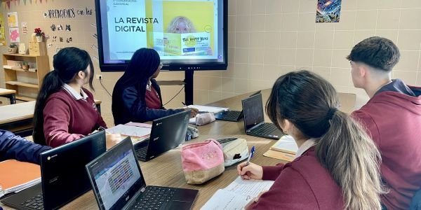 Actualidad-revista escolar